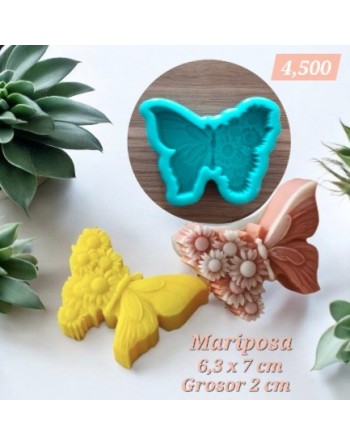 Mariposa mitad floral
