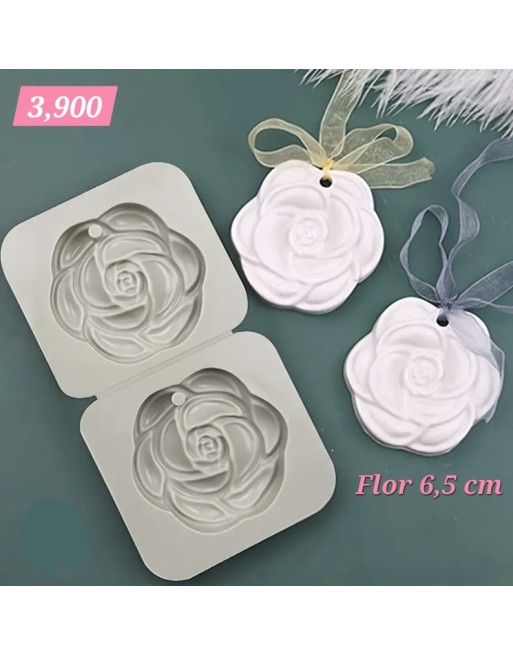 Flor rosa colgante